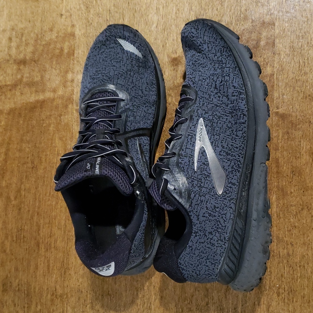 Brooks Mens Adrenaline 20 Size 14